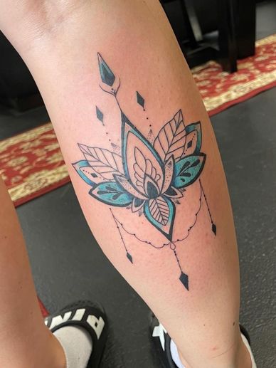 Fine Line Tattoo Artist Near Me - Mayhem Tattoo