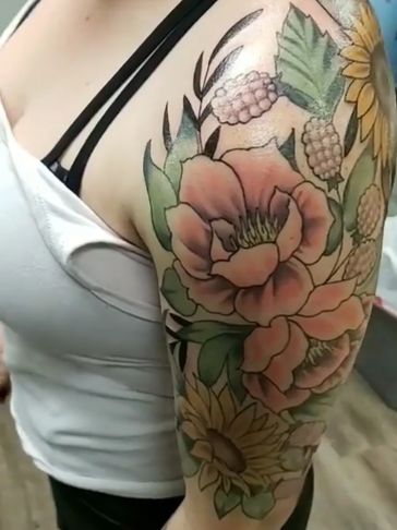 floral tattoo 
