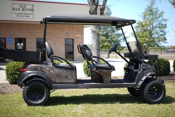 GolfCart, 4 seat lowered, Cam colored