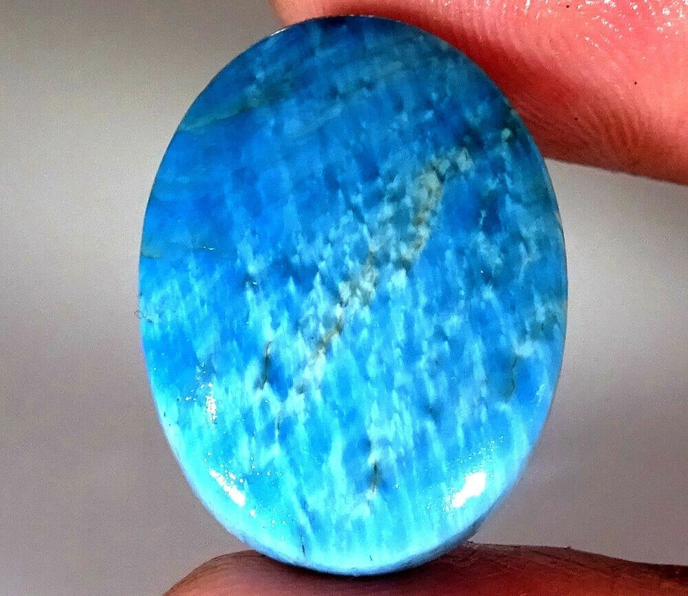 Blue Apatite cabochon 26.35 carats