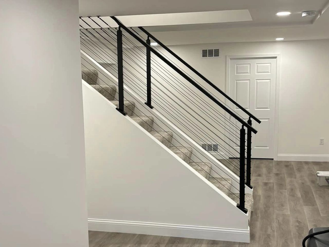Basement Stairs Design: Combining Functionality and Elegance, image size:1280x960