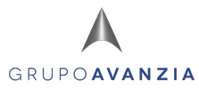 Logotipo de Grupo Avanzia con una flecha metálica.