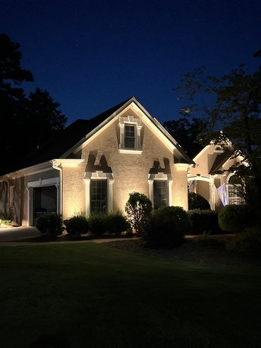 Architectural lighting. LED Up Lights, Douglasville, Georgia. https://ksoutdoorlighting.us/