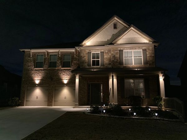 Home illumination, Atlanta Georgia, Lateral Pro Up / Down Lights, LED Lights, Landscape Lighting
