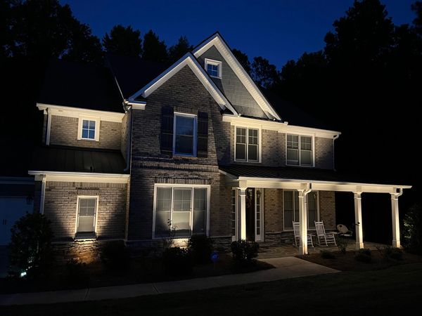 10-Fixture Illumination, 150w Transformer, wifi smartphone control, led lighting, Douglasville, GA. 