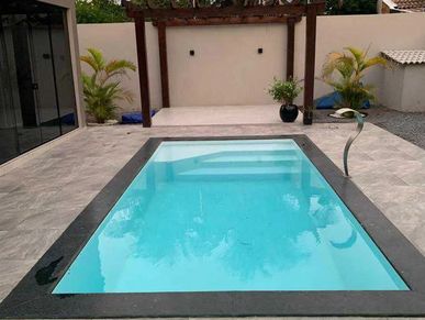 Fiberglass Swimming Pool - Fiberglasspoolz