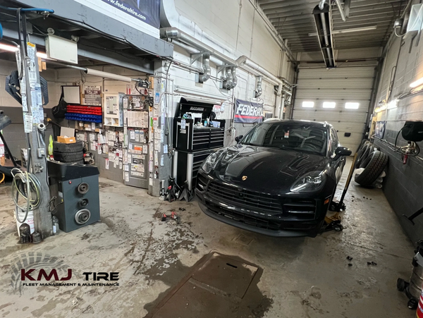 PROFESSIONAL SEASONAL TIRE SWAPS IN CALGARY - FOR ALL VEHICLES. KMJ TIRE, Calgarys tire experts.