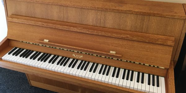 Eavestaff piano store for sale