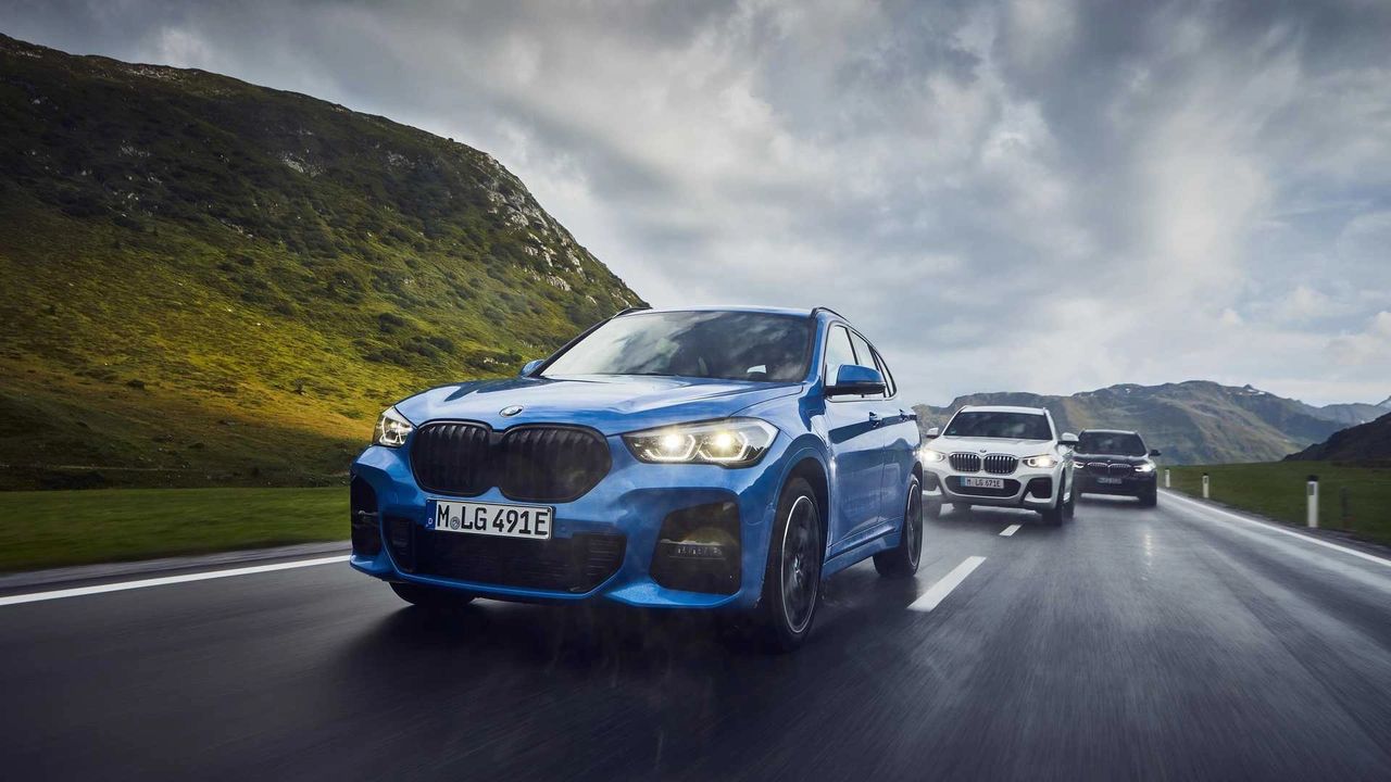 BMW X3 PHEV Breaks Cover With 292 HP Up To 20 Ml Electric Range