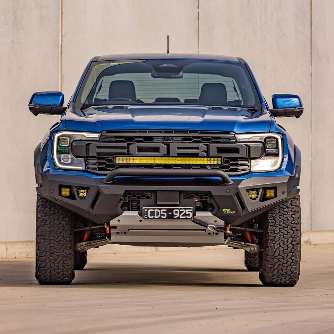 DEFENSA DELANTERA FORD RANGER RAPTOR 2023 EN ADELANTE
