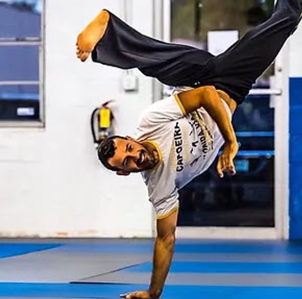Humberto Passos
Head Capoeira Instructor
Kids Jiu-Jitsu Instructor