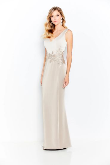 CAMERON BLAKE #120611
MOTHER OF THE BRIDE/GROOM DRESS IN LT. CHAMPAGNE