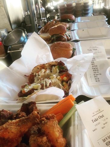 Good Food in Eureka. Dine in or Take out. Open late. Good for large groups. Free parking. Casual
