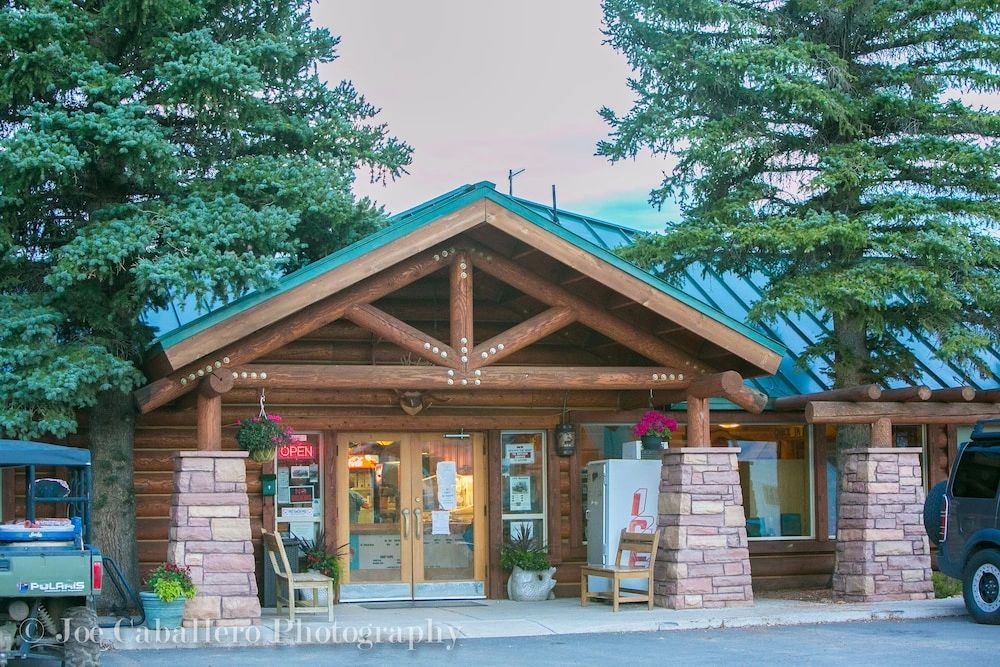 Panguitch Lake Resort 2 night stay in Deluxe cabin 1 ticket