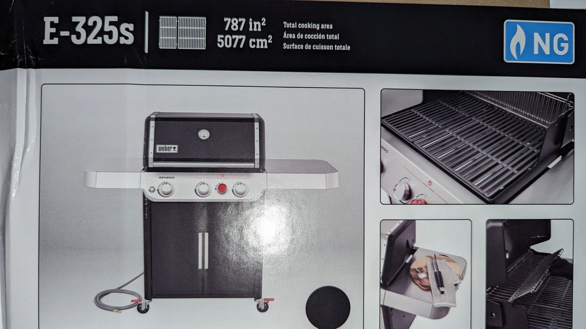 WEBER Genesis NATURAL GAS Grill