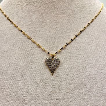 “With All My Heart” Necklace ft. Our Classy Chain.