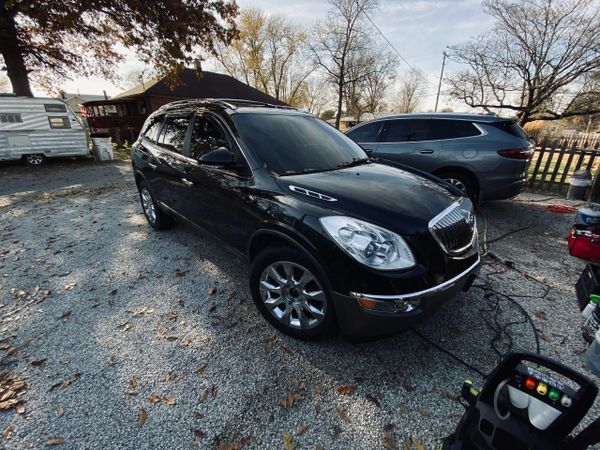 Exterior auto detail on Buick