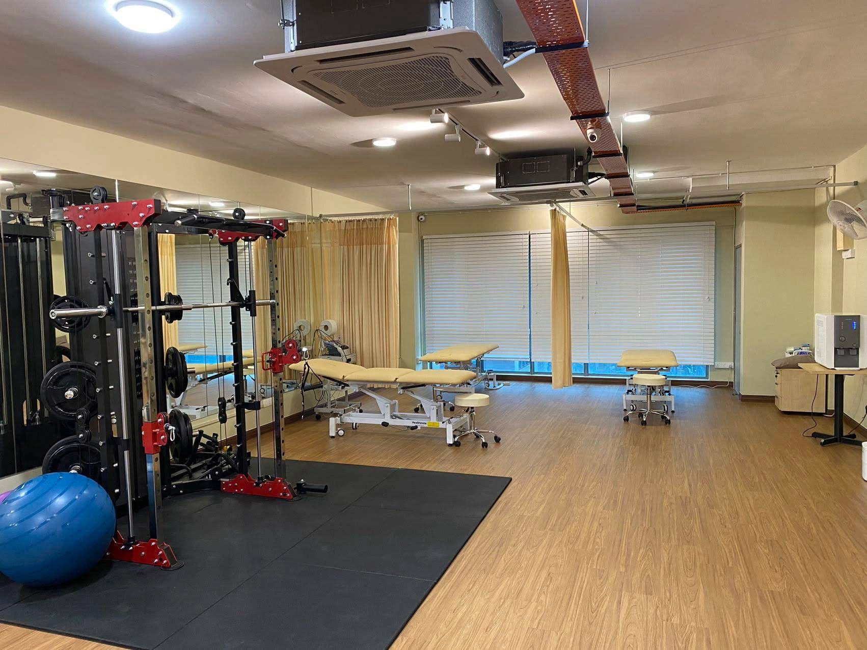 Damansara Sports Medicine and Rehab Therapy Centre logo