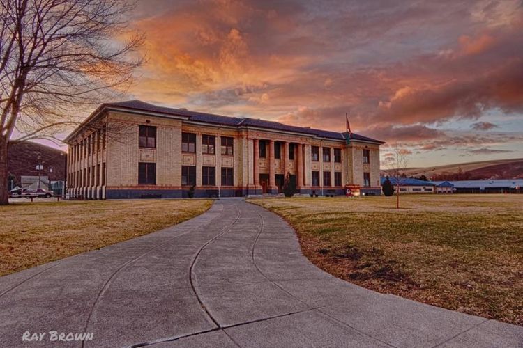 Viewing the entry way to Dayton High School in Dayton, Washington