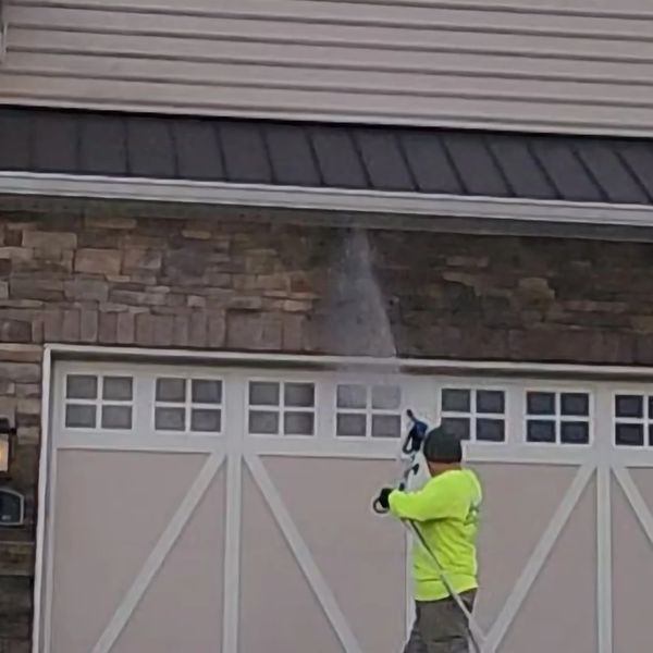 Power washing, pressure washing, soft washing, house washing 