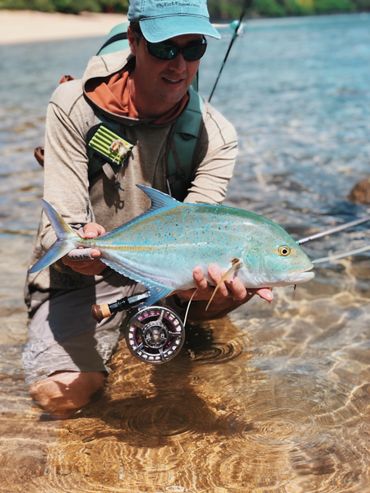 giant trevally fly fishing with nigel warrack fly fish kauai