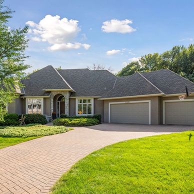 Eden Prairie Home For Sale