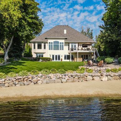 Lakefront home for sale in Stonebrooke Golf Course in Shakopee