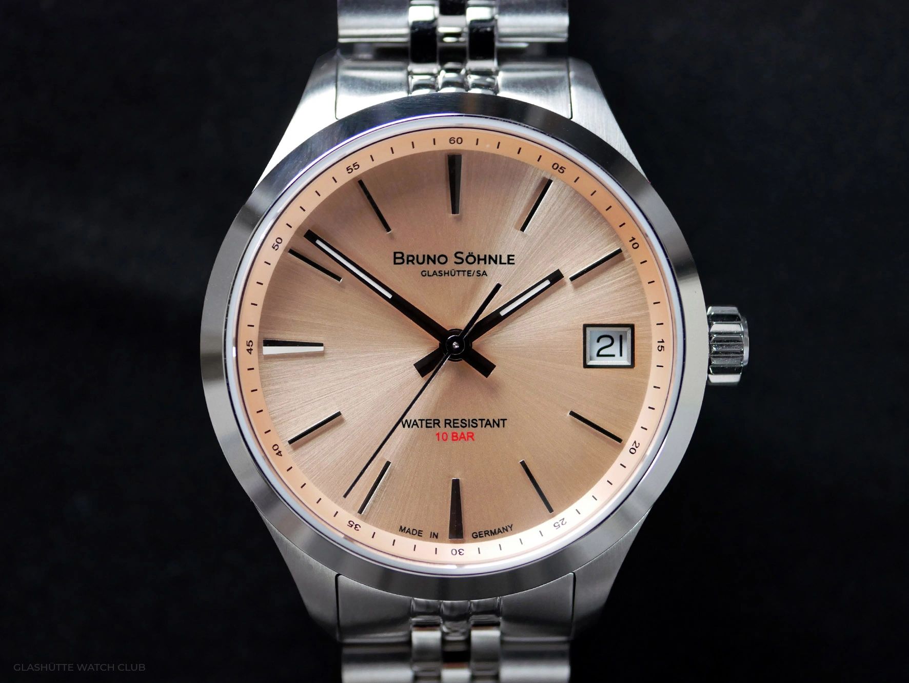 Hands-On: Bruno Söhnle Turin II Small 17-13226-542 (Rosé Dial)