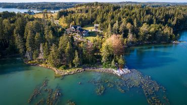 A house on the water in midcoast Maine