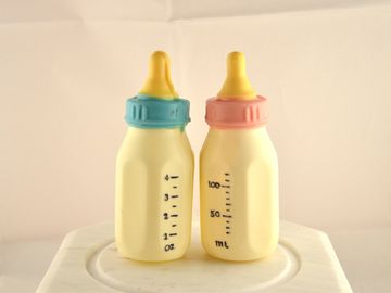 Baby shower gifts, party favors