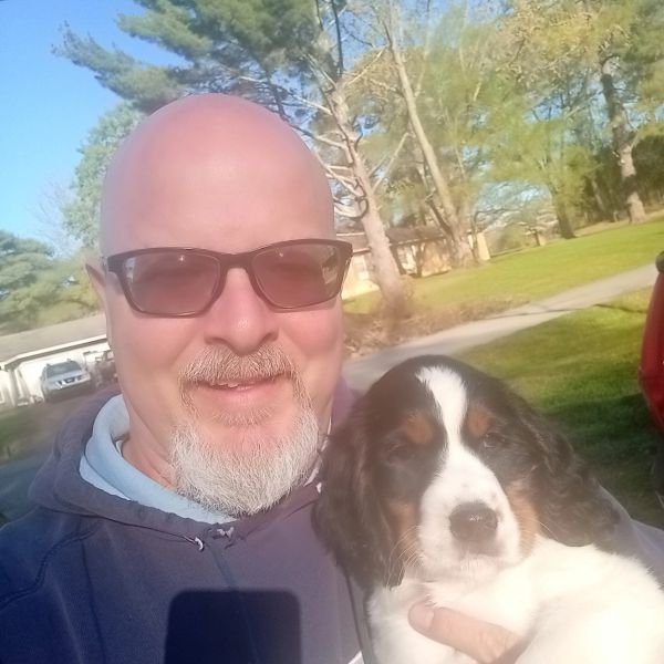 Thomas, Driver at Door To Door Pet Delivery