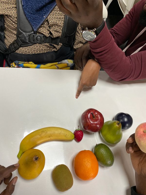 Identifying fruits.