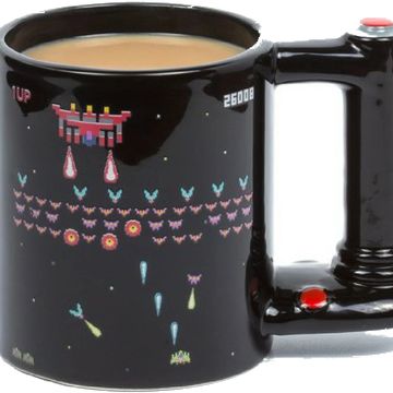 space invaders mug