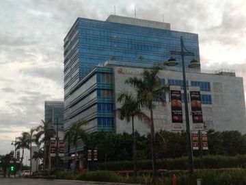 Call center office cleaning 