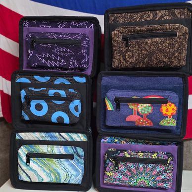 Pictured here are the Boxy Bags available on Thursday! 4 Messenger Bags and 6 Bad Ass Bags will join