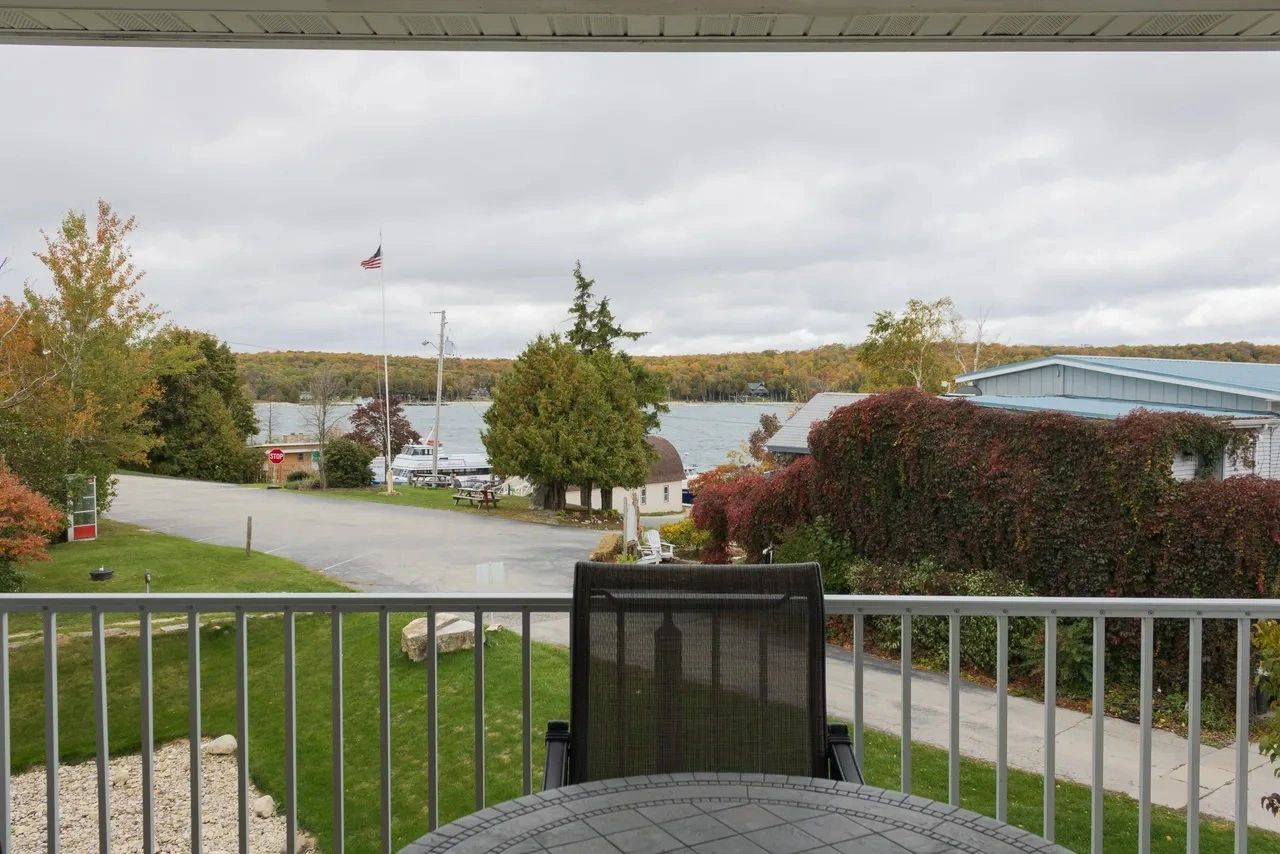 Serendipity Door County Condo Rental, Gills Rock Vacation Rental