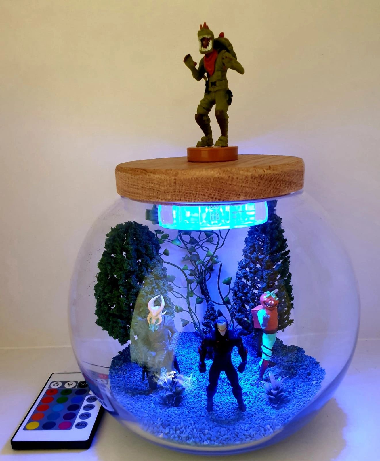 Our new night light figure sets