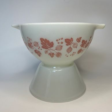 Pink gooseberry PYREX