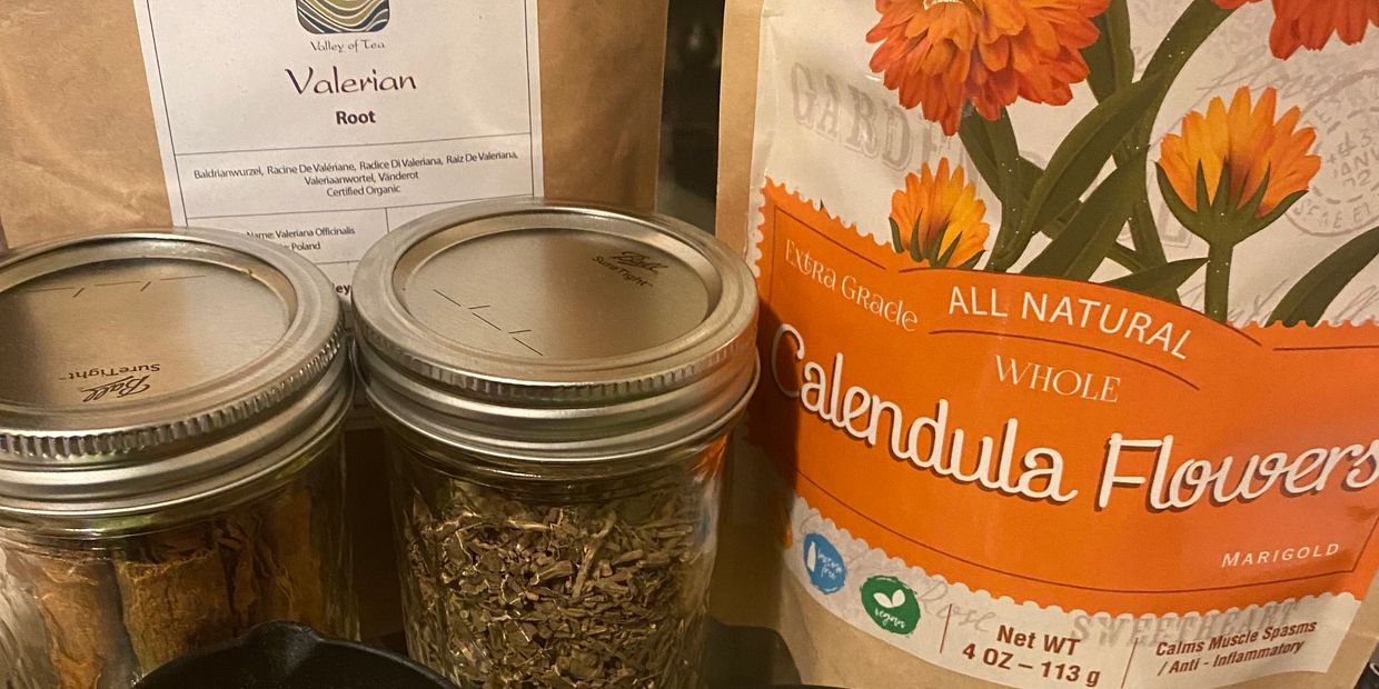 Swazzy’s Organic Valerian Root & Cinnamon tea