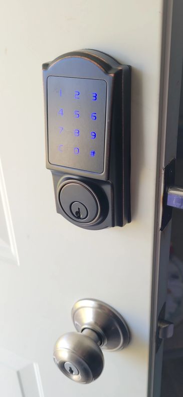 Residential lock change and Rekey
Fresh install
Locksmith Near me