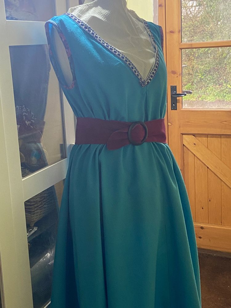 Just finished sewing one of my 1 size fits all dresses, wear with or without a belt.