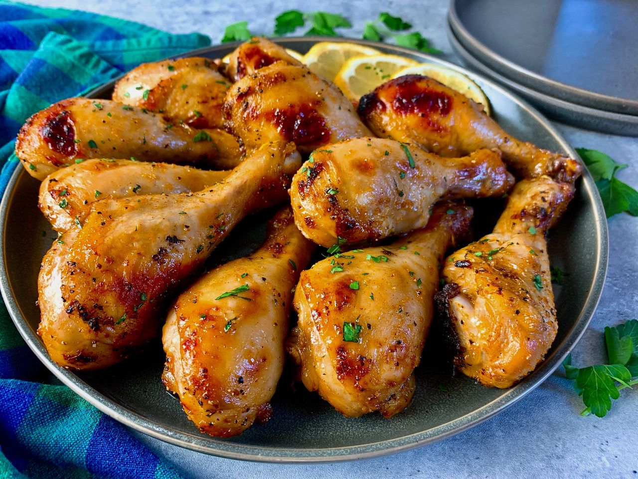 Easy Garlic-Lemon Drumsticks 