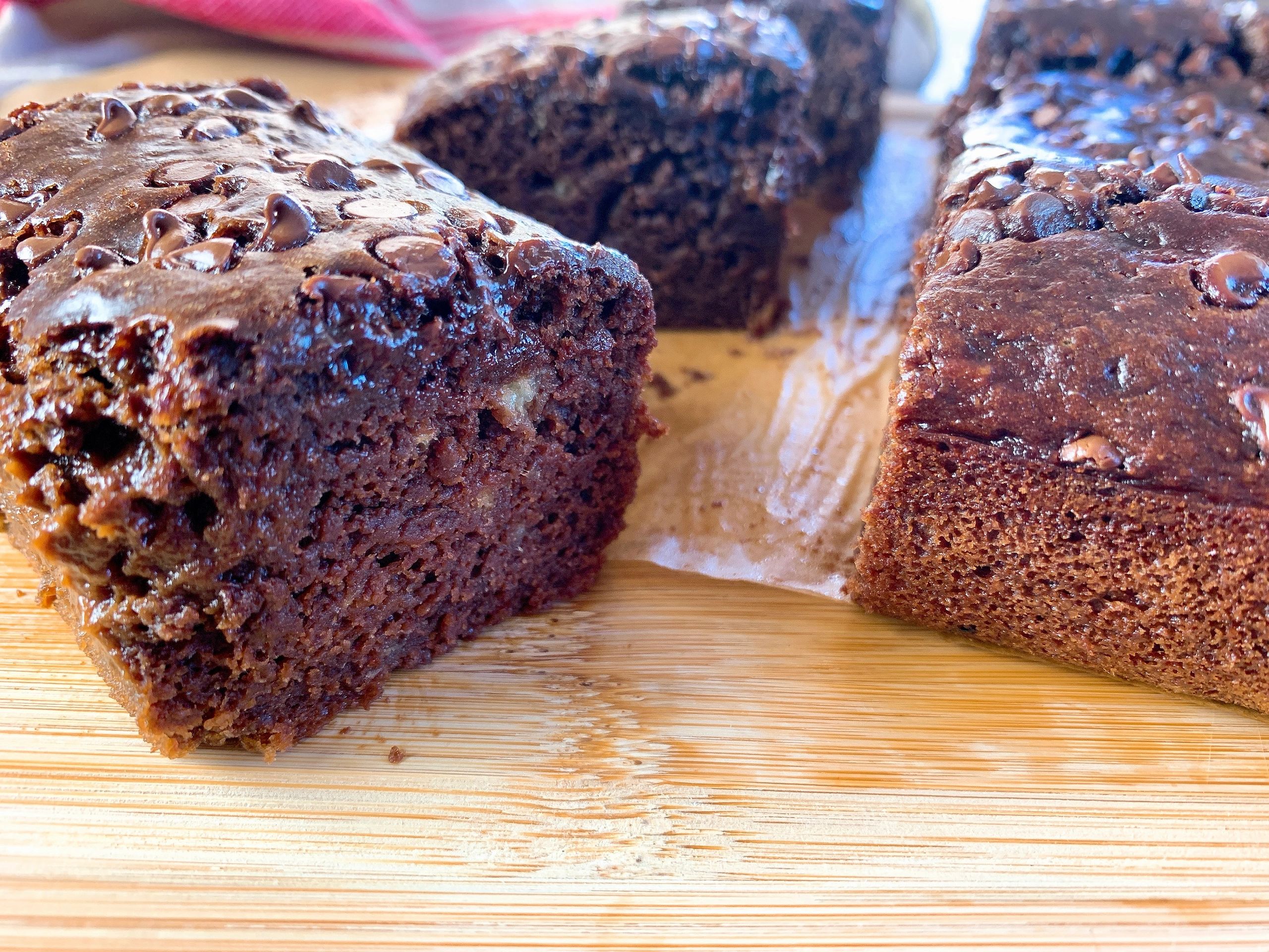 Healthy Chocolate Banana Cake
