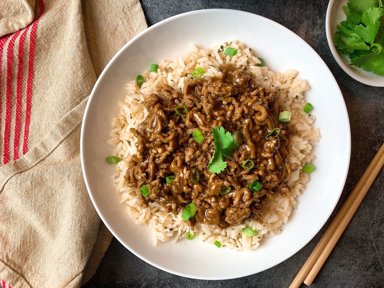 Sticky Sweet and Sour Beef with Rice