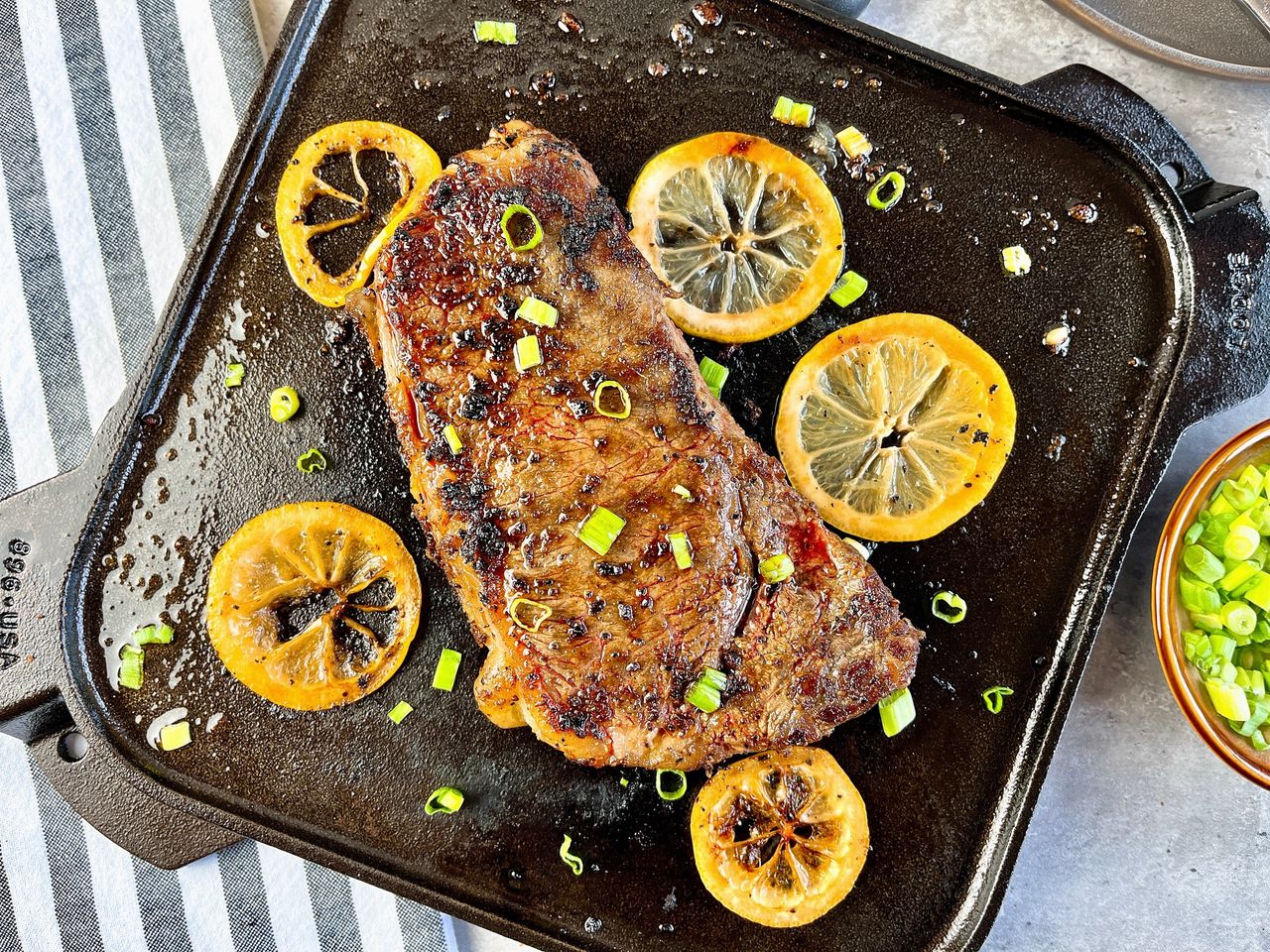 Lemon Pepper Steak (with homemade lemon pepper seasoning) Lemon Pepper Steak (with homemade lemon pepper seasoning)