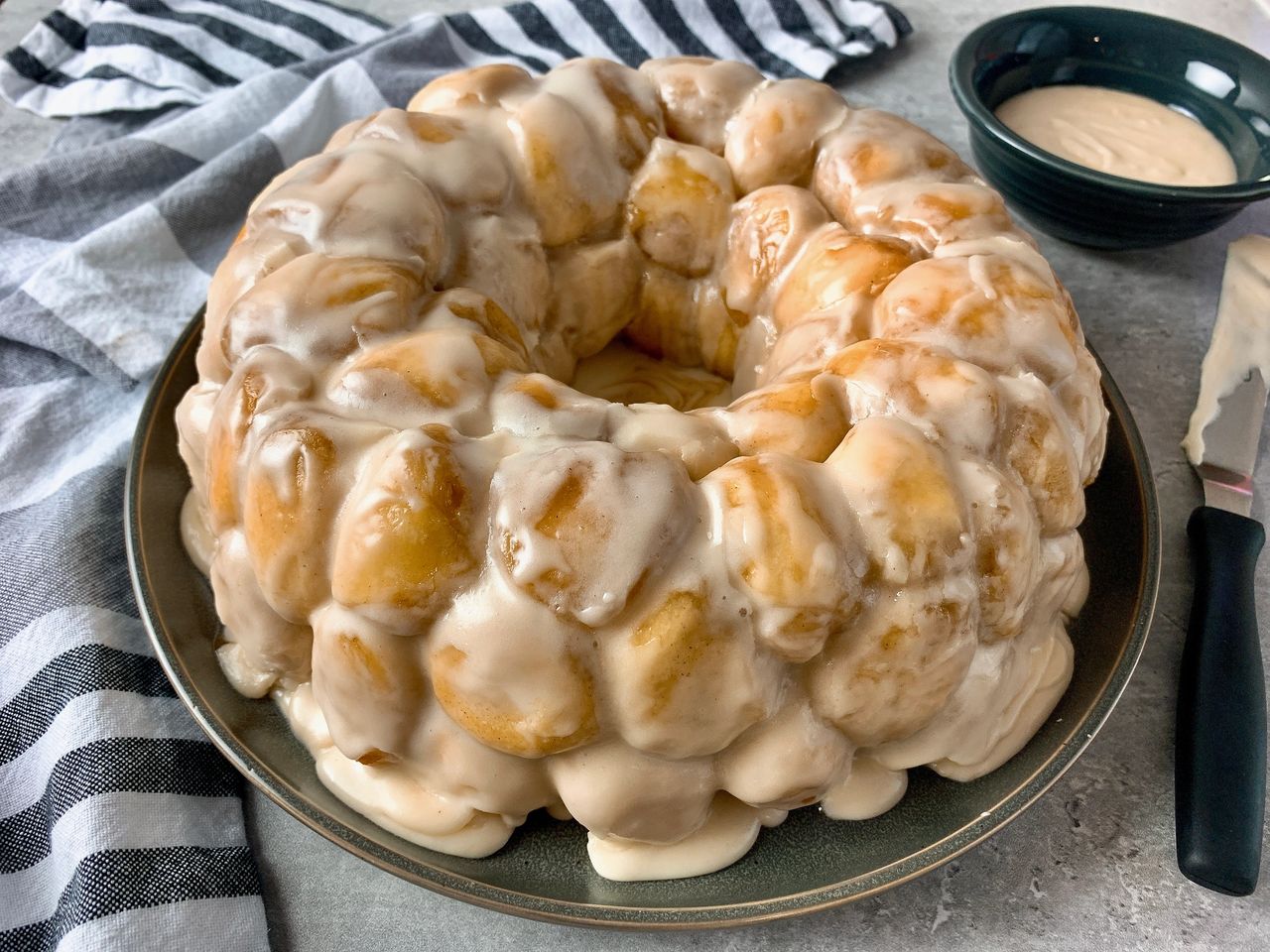 Cinnamon Roll Monkey Bread (Mini Bundt Pan Recipe)