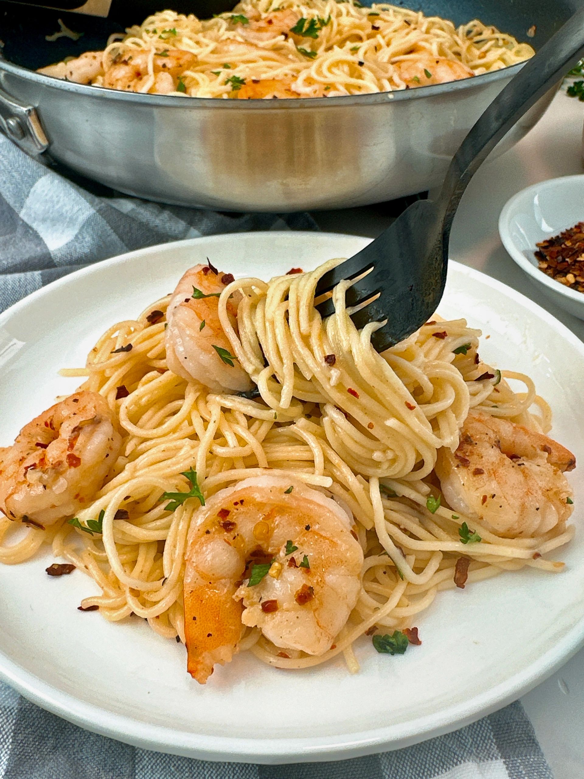 Garlic Shrimp Pasta