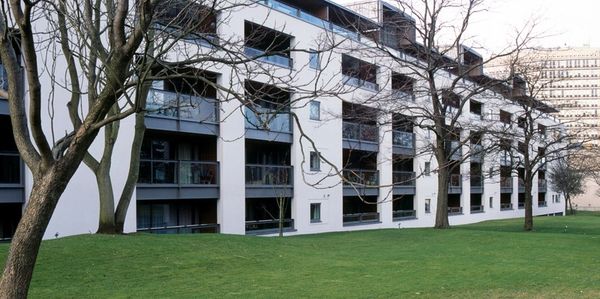Modern prestige apartment block in Cheltenham