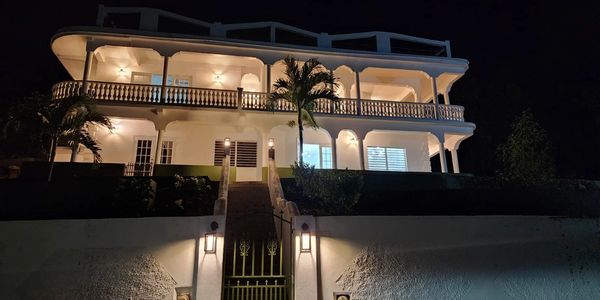 1 bedroom for rent with ocean view 
