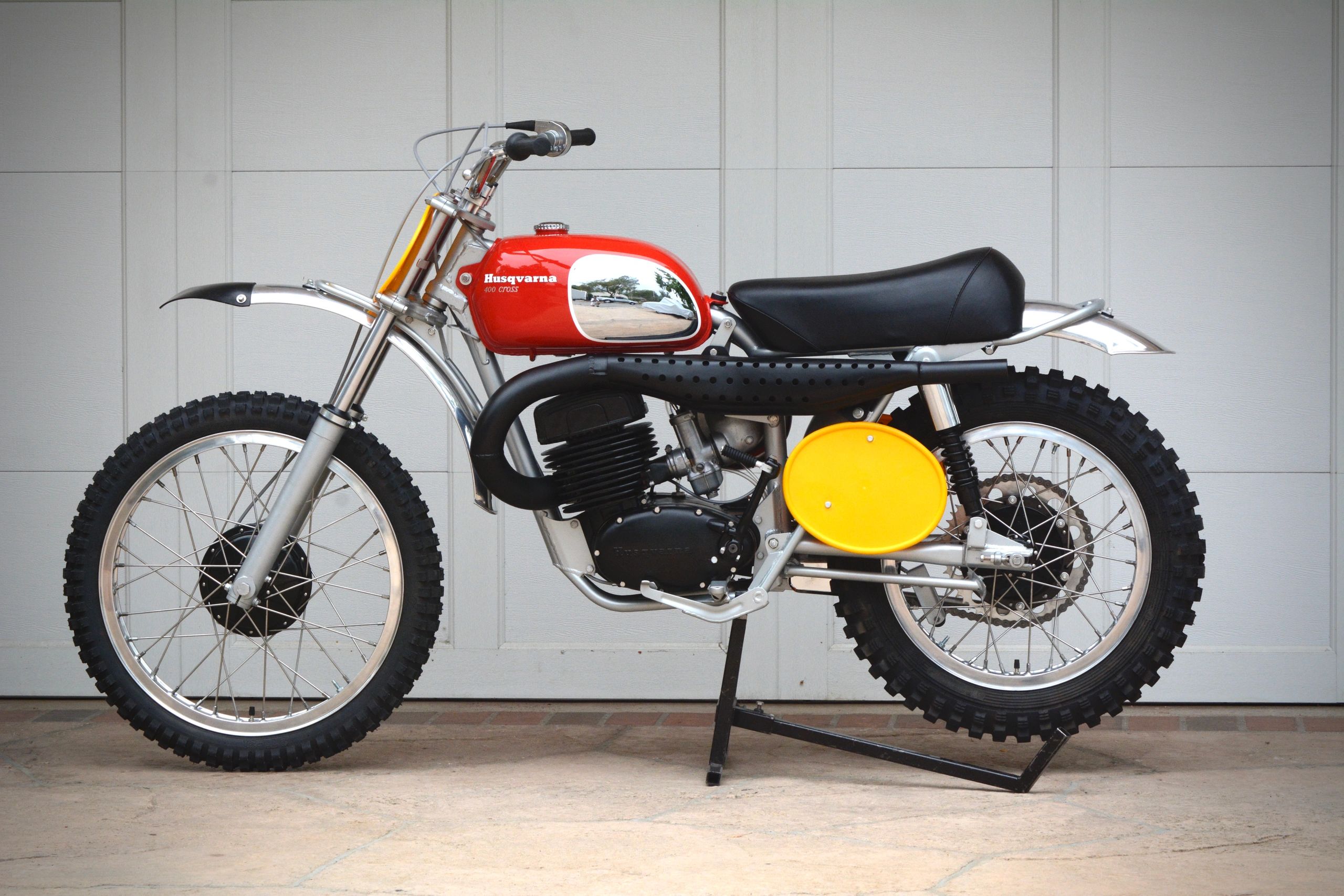 1970 Husqvarna vintage motocross bike restoration